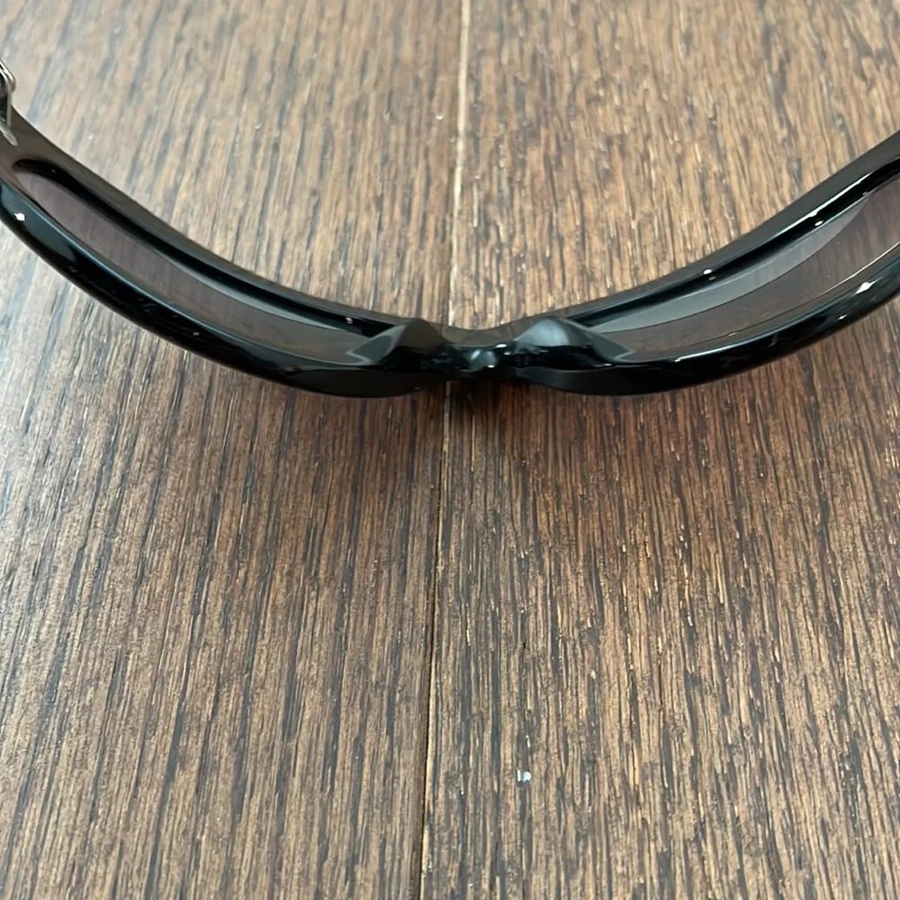 Chanel Women’s Black Sunglasses - Picture 8 of 8